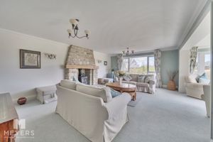 Photo 24- click for photo gallery